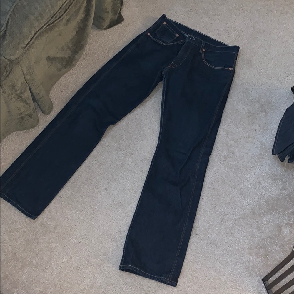 Levi 514’s like new!